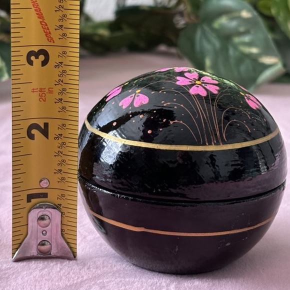 Hand-Carved Soap Flower, 4 Inch Scented Soap Carving, Plumeria In Decorative Woo - Picture 5 of 6